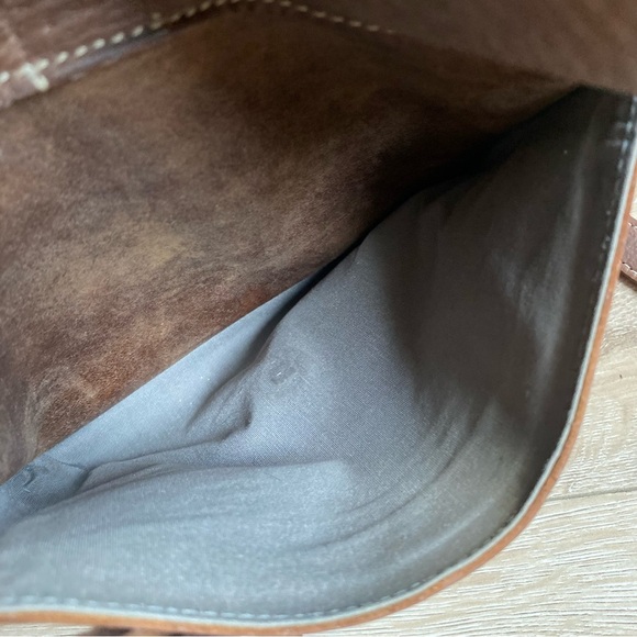 Vintage Roots genuine leather crossbody bag messenger style tribal bag - Picture 3 of 14